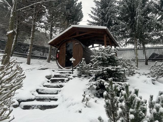 Penzion Maluzina ภายนอก รูปภาพ